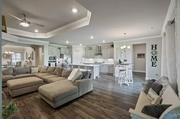 141 Perdido Bay Drive, Huntsville, AL 35811