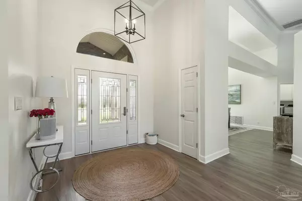 1154 Kelton Blvd, Gulf Breeze, FL 32563