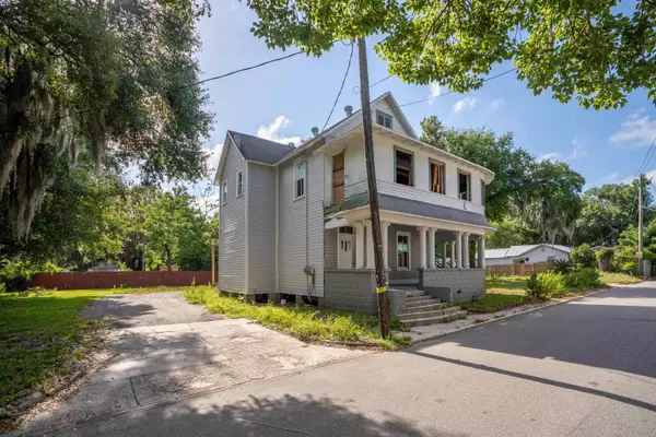 17 S Leonardi St, St Augustine, FL 32084