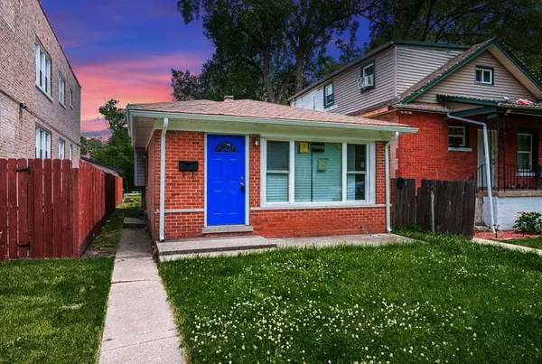 15711 Myrtle AVE, Harvey, IL 60426