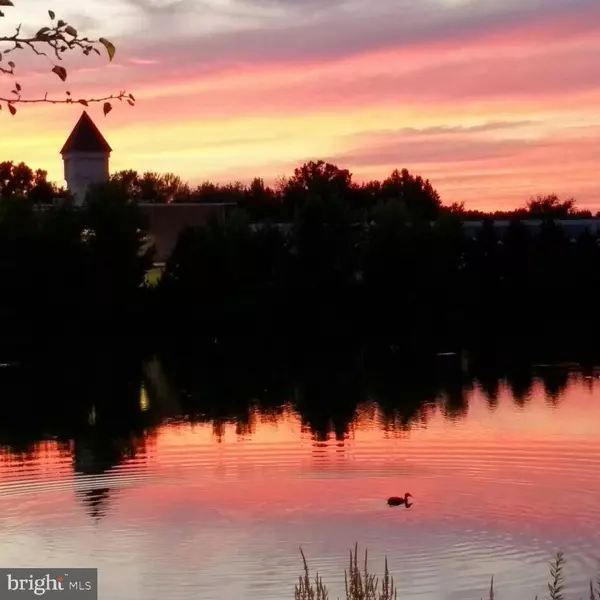 1307-A GINGER DR, Mount Laurel, NJ 08054