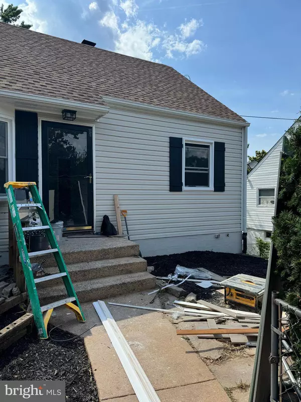 207 OLD CENTREVILLE RD, Manassas Park, VA 20111