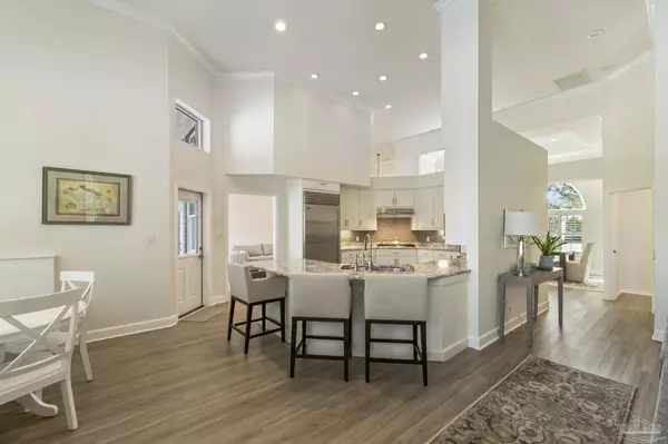 1154 Kelton Blvd, Gulf Breeze, FL 32563