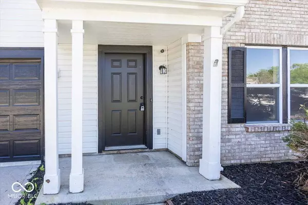 5831 Costino LN, Indianapolis, IN 46254