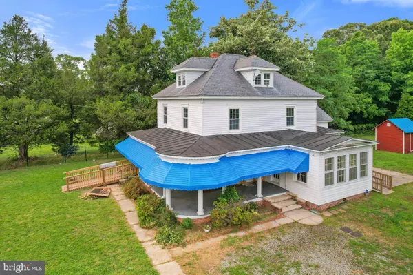 5179 MARY BALL ROAD, Lancaster, VA 22503