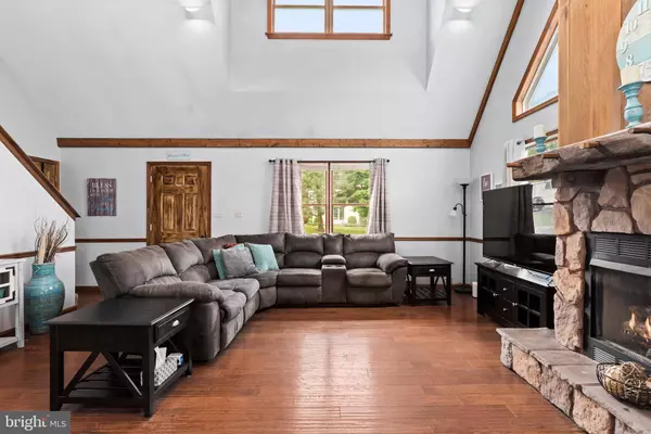 474 BIG SKY DR, Etters, PA 17319