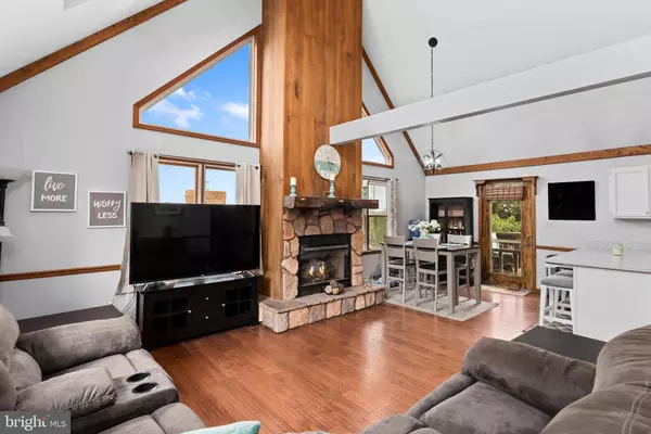 474 BIG SKY DR, Etters, PA 17319