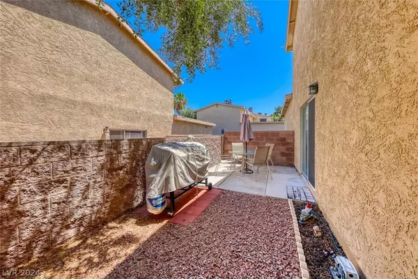 6448 Big Pine Way, Las Vegas, NV 89108