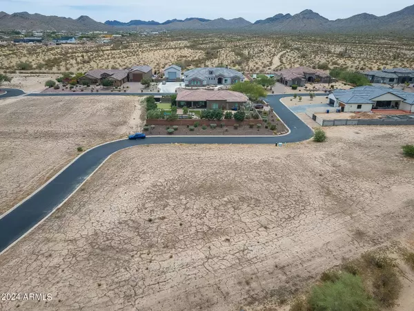 35500 N GRAPEFRUIT Drive #31, San Tan Valley, AZ 85144