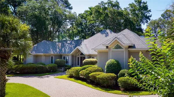 14 Retreat LN, Hilton Head Island, SC 29928