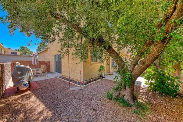 6448 Big Pine Way, Las Vegas, NV 89108