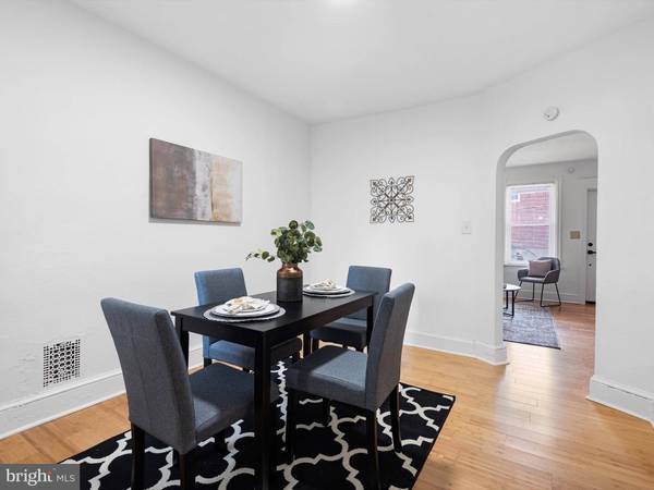 307 E 24TH ST, Wilmington, DE 19802