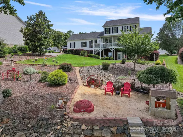 303 Potters LNDG #13, Denton, NC 27239