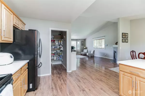 12009 Kapowsin HWY E, Graham, WA 98338