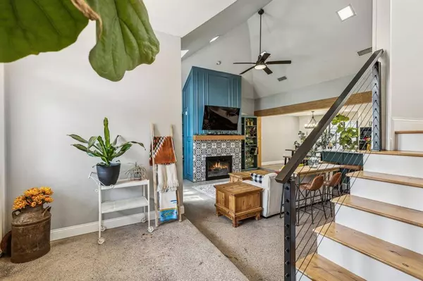 2104 Rocky Branch Court, Arlington, TX 76013