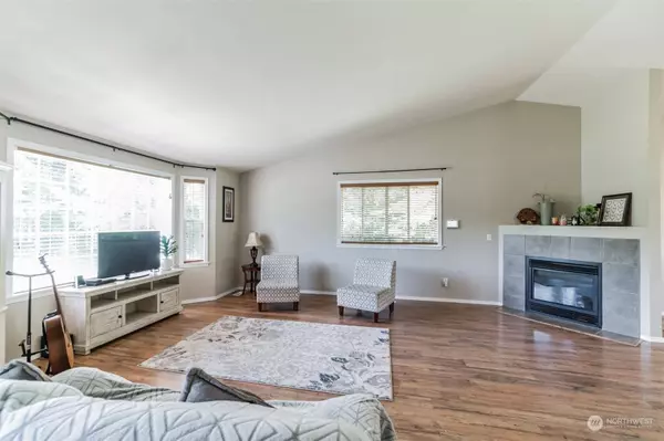 12009 Kapowsin HWY E, Graham, WA 98338