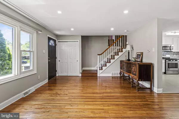 272 JUSTICE DR, Penns Grove, NJ 08069