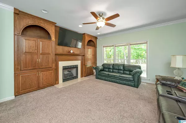 255 OAK RIDGE LANE, Odenville, AL 35120