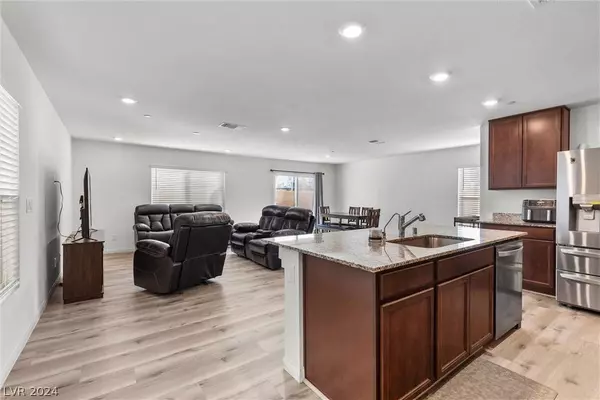 6869 Calvitero Street, Las Vegas, NV 89149