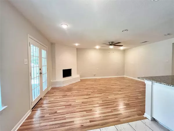 704 Reveille Road, Fort Worth, TX 76108