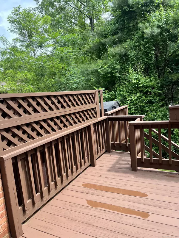 143 Pine Hill Road #13D, Thomaston, CT 06787