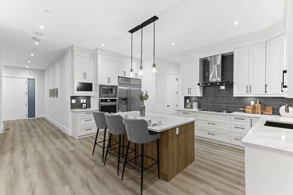 11018 243B ST, Maple Ridge, BC V2W 1H5