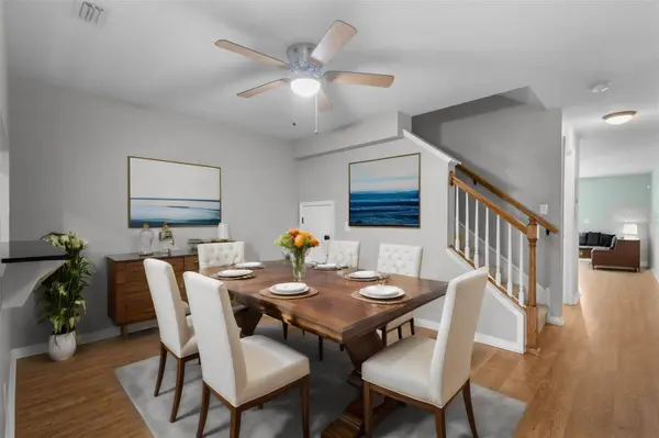 9540 CHARLESBERG DR, Tampa, FL 33635