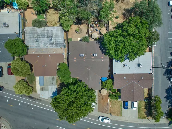 3431 Viking DR, Sacramento, CA 95827