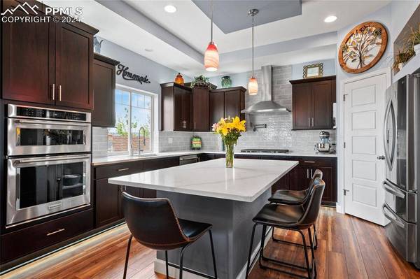 6610 Golden Briar LN, Colorado Springs, CO 80927