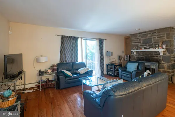 8308 FENTON, Cheltenham, PA 19012