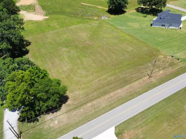 207 Lincoln Road, Hazel Green, AL 35750