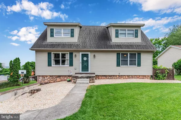 474 BIG SKY DR, Etters, PA 17319