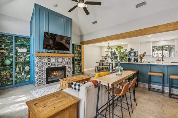 2104 Rocky Branch Court, Arlington, TX 76013