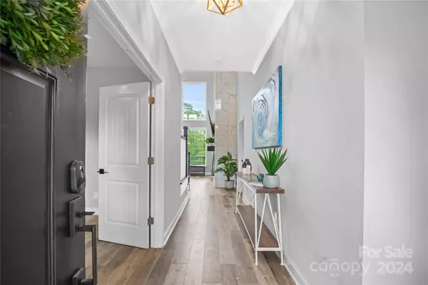 12432 Asbury Chapel RD, Huntersville, NC 28078