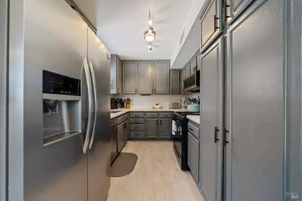 230 Apollo 1, Hercules, CA 94547