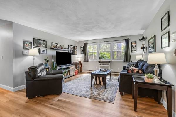 207 Samoset St #B2, Plymouth, MA 02360