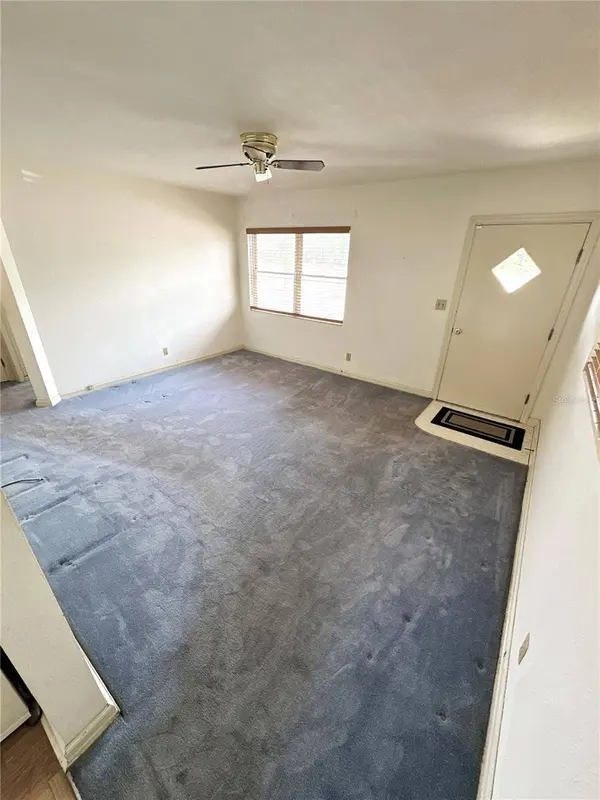 1502 E MIMOSA DR, Plant City, FL 33563