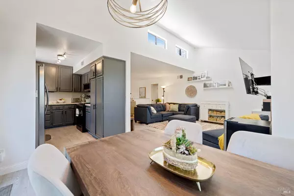 230 Apollo 1, Hercules, CA 94547