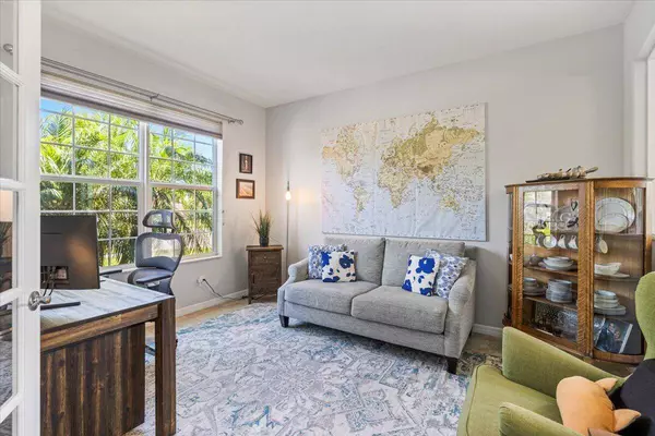 3698 Hollisten CIR, Melbourne, FL 32940