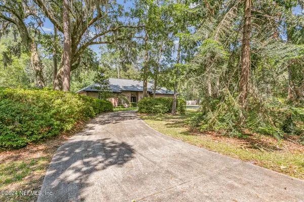 11926 MANDARIN RD, Jacksonville, FL 32223