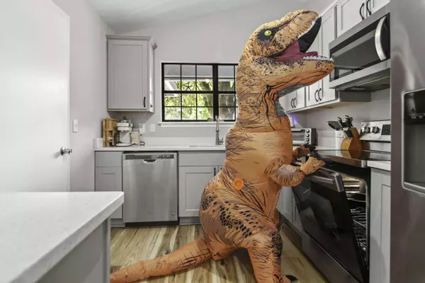 8210 Timberidge Ct, North Charleston, SC 29420