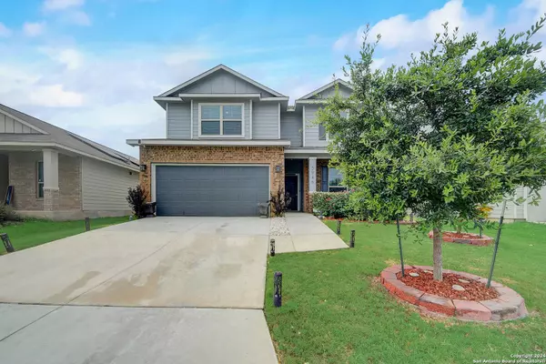 5946 LARKSPUR VLY, San Antonio, TX 78218-2327