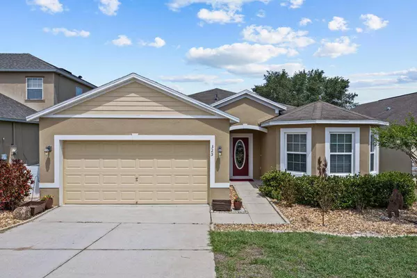 325 RED KITE DR, Groveland, FL 34736