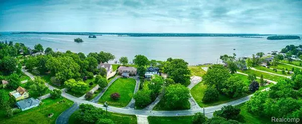 28059 ELBA Drive, Grosse Ile, MI 48138