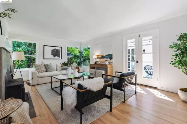 1005 Homestead Ave, Walnut Creek, CA 94598