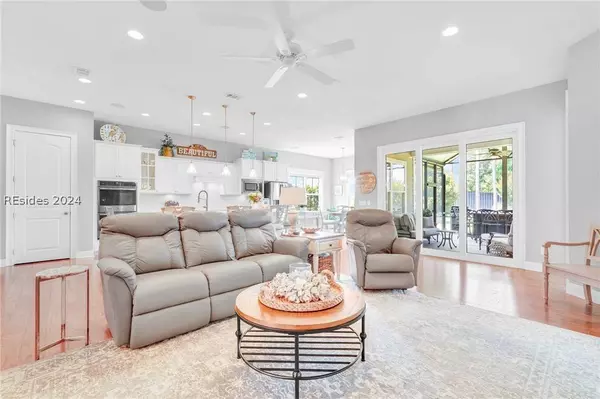 50 Foxpath LN, Bluffton, SC 29910