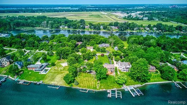 28059 ELBA Drive, Grosse Ile, MI 48138