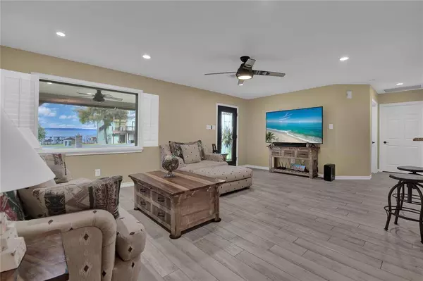 422 Mallard PT, Livingston, TX 77351