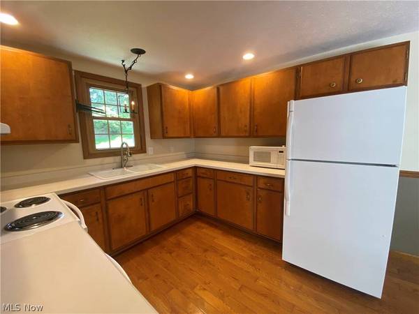 69639 Oxford DR, St. Clairsville, OH 43950