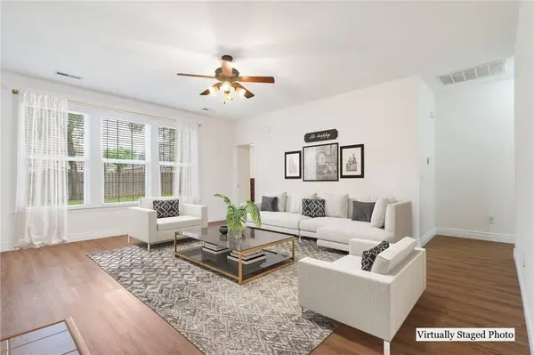 404 NW Saddlebrook Dr, Bentonville, AR 72712